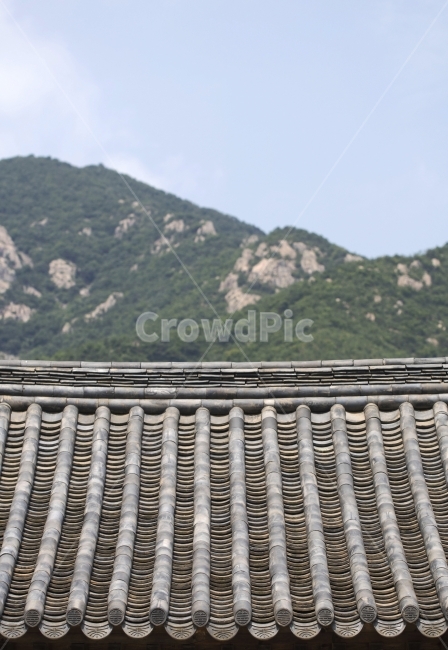 사진,단독사진,디자인,소스,포토,사진자료,배경,배경사진,풍경,한국,전통,민속,사찰,절,불교,종교,하늘,기와,기와집,푸른하늘,전통가옥,한옥,건축,건축물,건축양식,기와지붕,지붕,동양,한국전통,한국문화,korean traditional,korean culture,건축물,건물외관,exterior,building,structure,architecture,construction