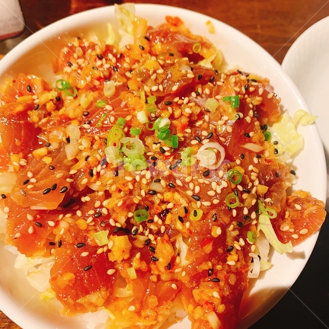 음식,food,참치,tuna,매운,신선한,fresh,포키,참치포키,local,맛있는,밥,rice,덮밥,meal,식사,dish,음식,식재료,요리,food,cook,meal,dishes,food reserves