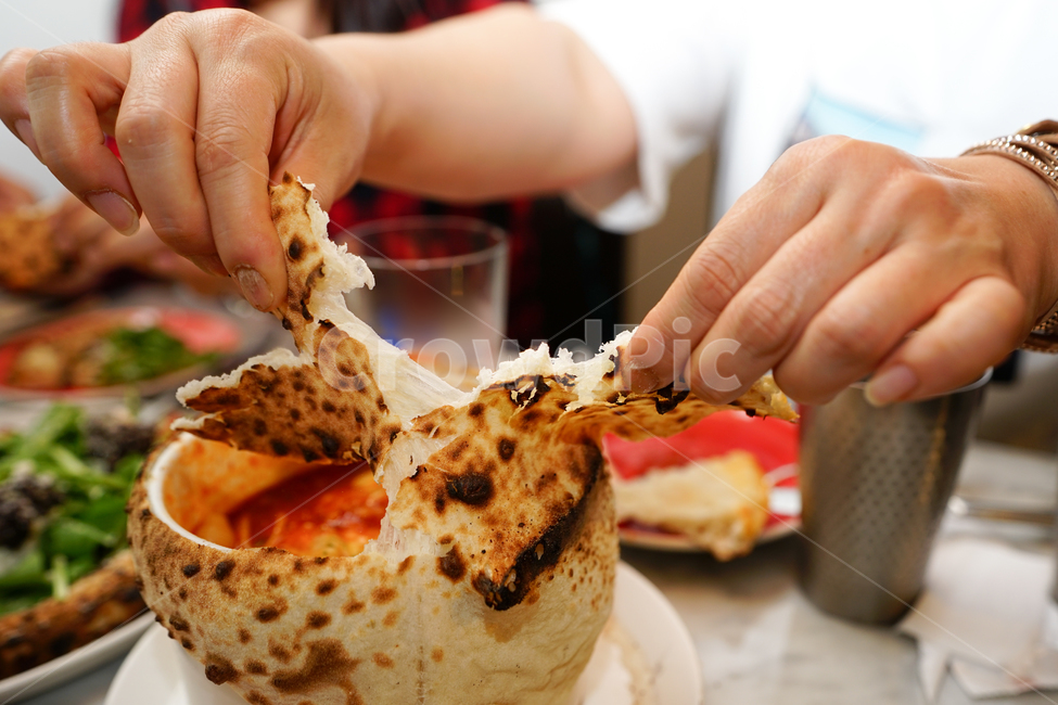 파스타,정통파스타,도우,매콤,매운맛,음식,푸드,이탈리안,양식,서양식,식사,food,pasta,사람,인물,인간,human,person,신체일부,몸,body,음식,식재료,요리,food,cook,meal,dishes,food reserves,양식,서양음식,서양요리,western food,western dishes,western meal,western cook