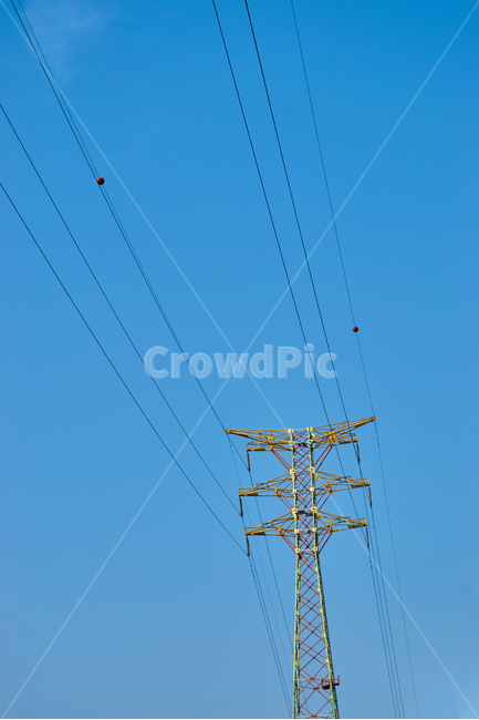 송전탑,하늘,푸른,파랑,전신주,전선,한전,전기,고압,주의,위험,에너지산업,energy industry,cable,케이블,power lines,전력선,electric transmission tower