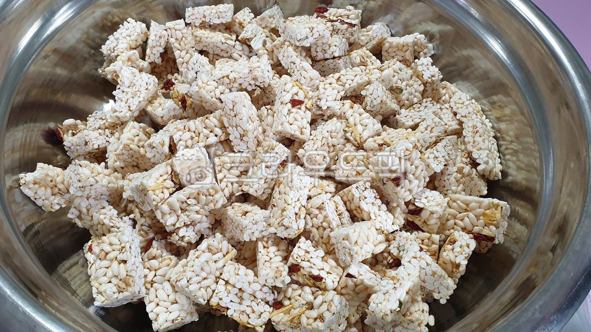 강정,쌀강정,뻥튀기,전통음식,한과,음식,food
