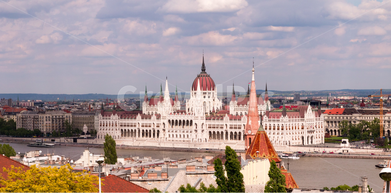 부다페스트,국회의사당,헝가리,풍경,유럽,europe,세계도시풍경,view,동유럽,city,도시,랜드마크,budapest,hungary,랜드마크,landmark,tourist attraction,해외,외국,세계,foreign,oversea,world,세계랜드마크,해외랜드마크,외국랜드마크,world landmark,world tourist attraction,건축물,건물외관,exterior,building,structure,architecture,construction,tower,탑,spire,첨탑,건물,steeple,뾰족한 탑