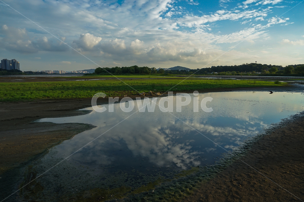 호수,저수지,호수공원,구름,하늘,풍경,자연,풍경,nature,landscape,weather,날씨,outdoors,옥외,water,물,land,땅,cloud,cumulus,적운,sky