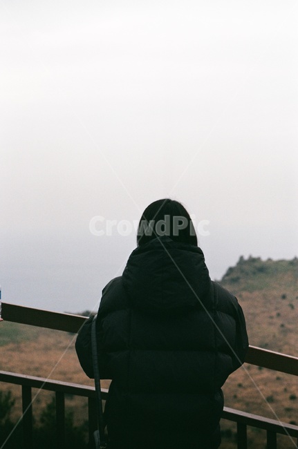 제주도,jeju,겨울,성산일출봉,바다,제주겨울,겨울제주,모델,일반인,사람,인물,인간,human,person,여성,여자,woman,female,lady