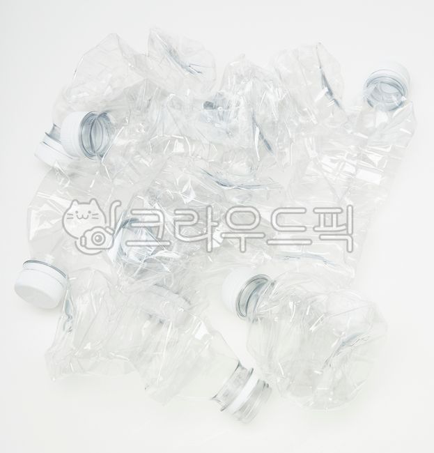 waste of resources,empty bottle,Water bottle,Resource saving,bottle,environmental protection,disposable,polyethylene,trash,plastic,Pollution,waterbottle,recycle,Separate collection,disposable products,plastic bottle,pet