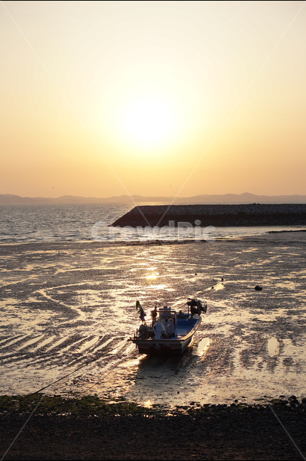 바다,노을,일몰,배,풍경,맑음,자연,풍경,nature,landscape,해변,바다,beach,sea,vehicle,차량,watercraft,선박,transportation,교통