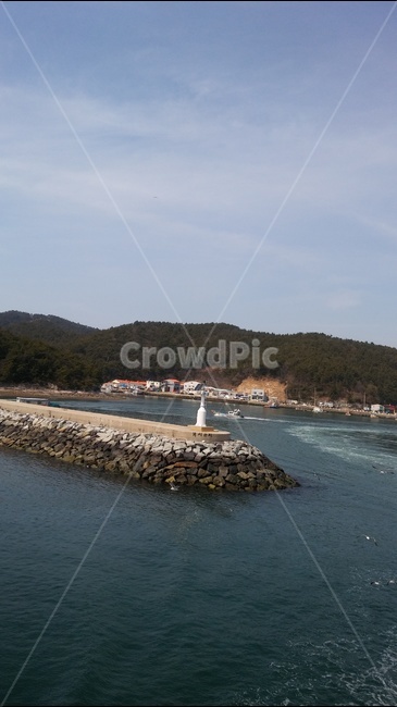 산,하늘,바다,등대,섬,자연,풍경,nature,landscape,등대,lighthouse,water,물,shoreline,해안선,land,땅,outdoors,옥외,sea,ocean,대양
