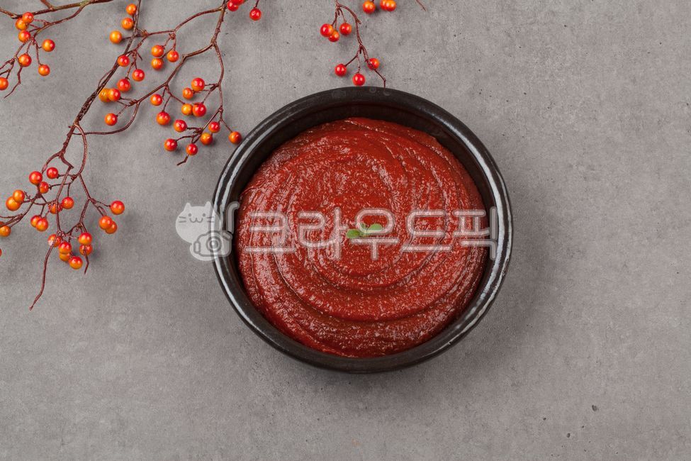 pepper,seasoning,ingredient,liquid red,Asian culture,chili pepper paste,sauce,spicy,food,meal,Super red pepper paste,grocery,Food Ingredients,Asian food,ingredients,CloseupSour,cooking,sweet