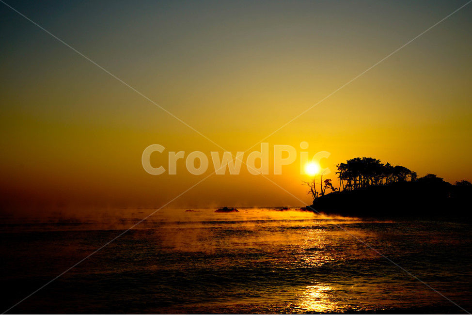 일출,해돋이,여명,바다,동해,풍경,새벽빛,태양,자연,풍경,nature,landscape,한국자연풍경,한국자연경관,korea nature landscape,sunlight,햇빛,outdoors,옥외,light,빛,flare,플레어