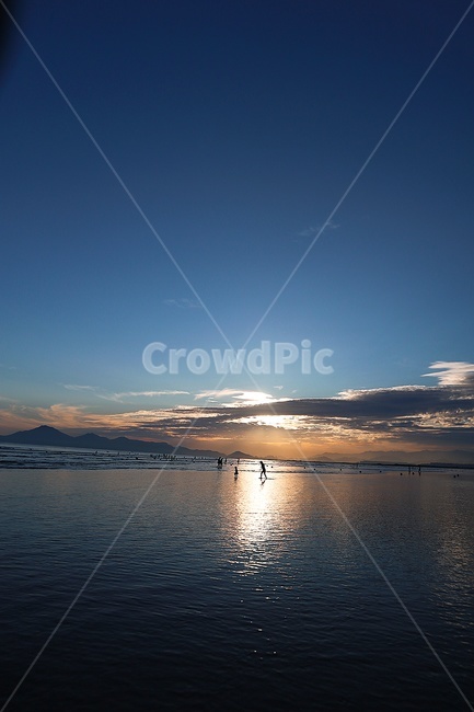 다대포해수욕장,석양,노을,바다,풍경,배경,자연,nature,사람,human,인간,sunlight,햇빛,light,빛,구름,하늘,붉은하늘,일몰,redsky,sunset,자연,풍경,nature,landscape