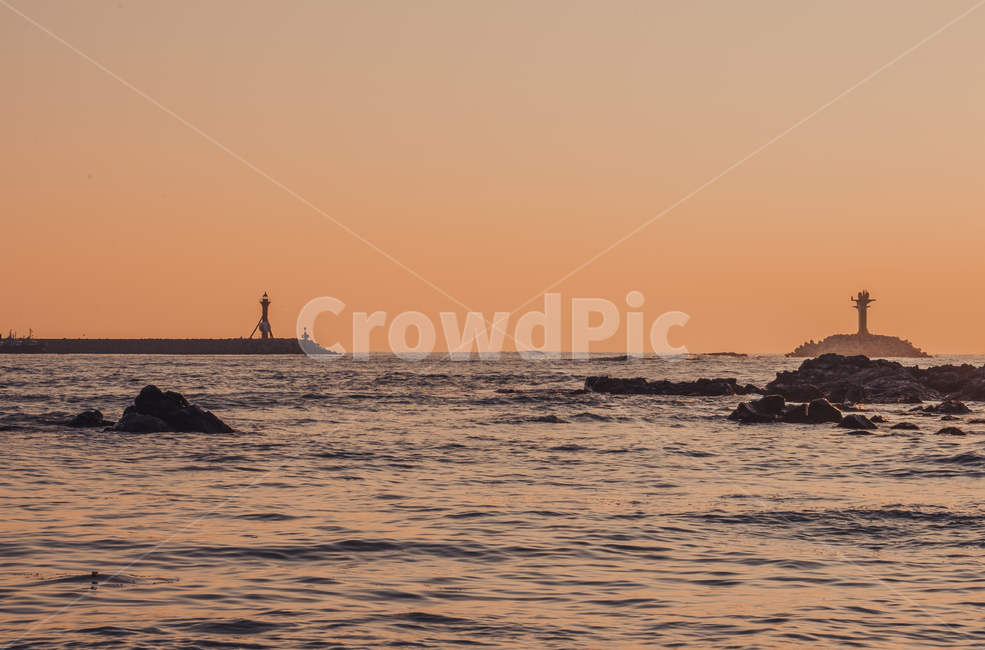 water,물,어촌,등대,일출,여명,어촌풍경,어촌마을,바다,sea,sunrise,sun,sky,ocean,파도,wave
