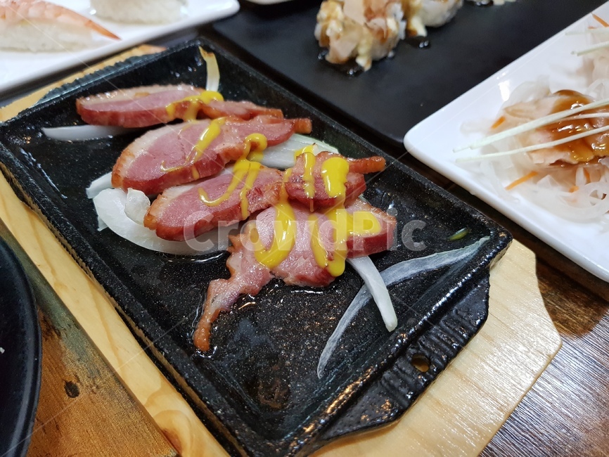 횟집메뉴,오리,오리구이,오리훈제,오리훈제구이,음식,식재료,요리,food,cook,meal,dishes,food reserves,육류,고기,meat