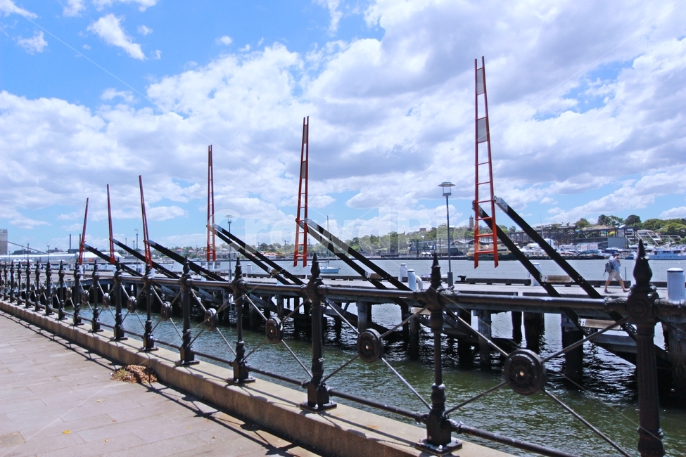 wharf,dock,맑은하늘,해안산책로,선착장,자연,풍경,nature,landscape,해외,외국,세계,foreign,oversea,world,세계자연풍경,해외자연풍경,외국자연풍경,world nature landscape,railing,난간,banister,handrail