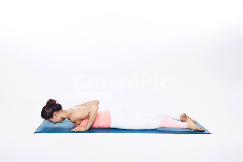 self developement,home training,beauty,sweats,concept,yoga,training,young woman,stretching,body,body profile,life,beautiful,health training,flexibility,Abs,balance,yoga movements,sports wear,diet,core exercise,female,strength training,pretty,sports,pose,p