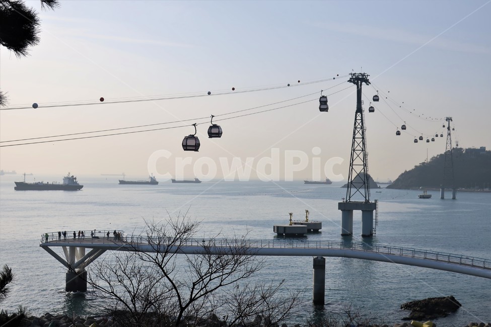 해상,케이블카,공중,운반,운송,수단,기구,기계,케이블,철탑,바다,선박,스카이워크,교통,교통수단,traffic,transportation
