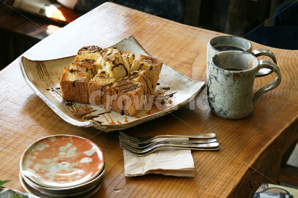 브런치,접시,제빵,머그컵,식사,음식,식재료,요리,food,cook,meal,dishes,food reserves,빵,bread,아침식사,조식,브런치,breakfast,brunch,디저트,간식,후식,dessert,snack