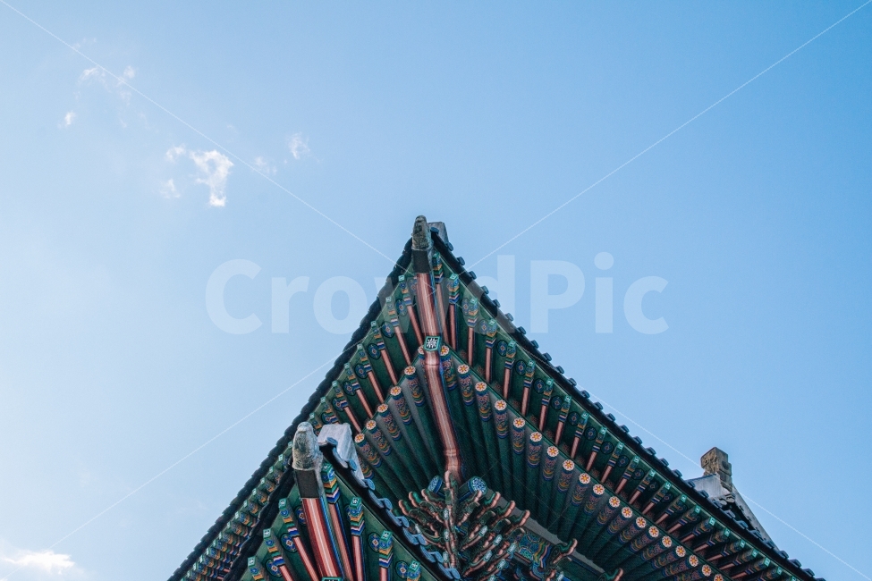 경복궁,기와,전통,궁궐,궁,서울,한국,한국적,처마,korea,seoul,koreatraditional,traditional,beautiful,palace,koreapalace,가을하늘,하늘,건축물,건물외관,exterior,building,structure,architecture,construction,한국전통,한국문화,korean traditional,korean culture