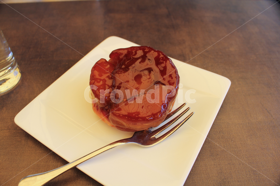 디저트,유럽,타르트,케이크,디저트샵,커피숍,음식,간식,이탈리아,dessert,cake,italy,음식,식재료,요리,food,cook,meal,dishes,food reserves