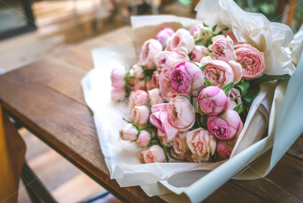 꽃,꽃다발,기념일,로즈,로즈데이,장미꽃,장미꽃다발,꽃,flower,기념일,축하,anniversary,congratulation,celebrate,celebration
