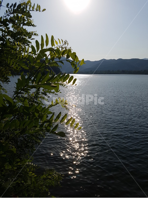 강,물결,강물,햇빛,하늘,풍경,자연,햇살,물,파도,산,river,sky,sun,sunshine,landscape,water,wave,춘천,자연,풍경,nature,landscape,outdoors,옥외