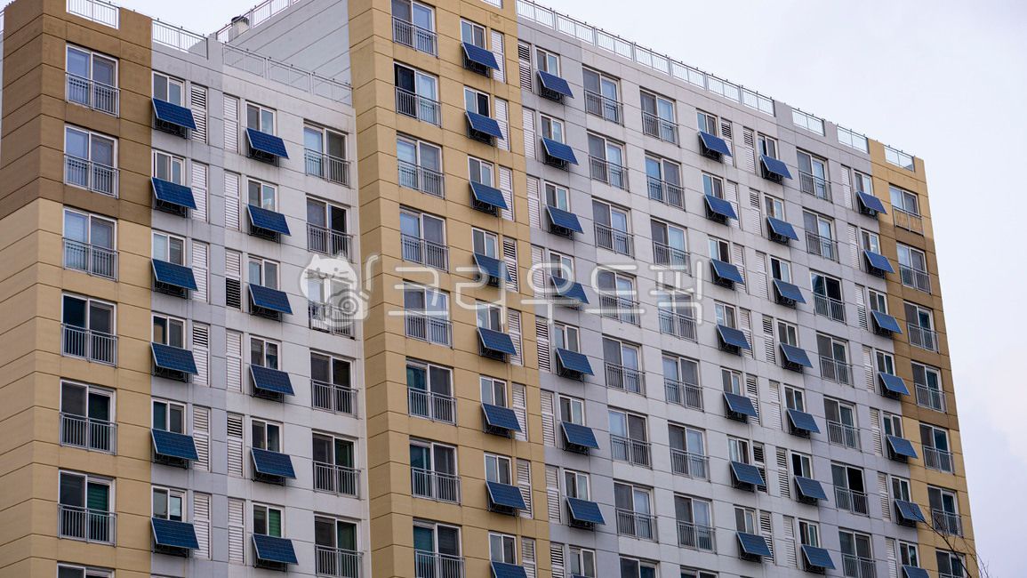 아파트,apartmentbuilding,도시,태양전지판,태양열,태양열판