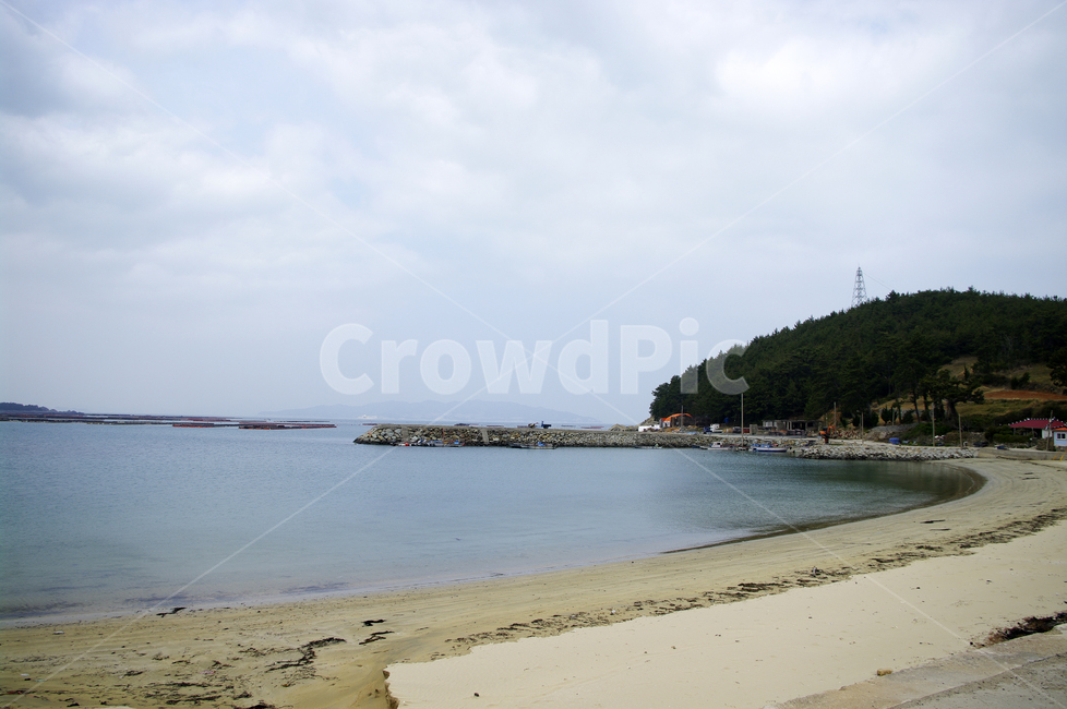 섬,바다,풍경,해안,하늘,구름,모래사장,자연,풍경,nature,landscape,해변,바다,beach,sea,shoreline,해안선,water,물,ocean,대양,outdoors,옥외,land,땅,coast,연안