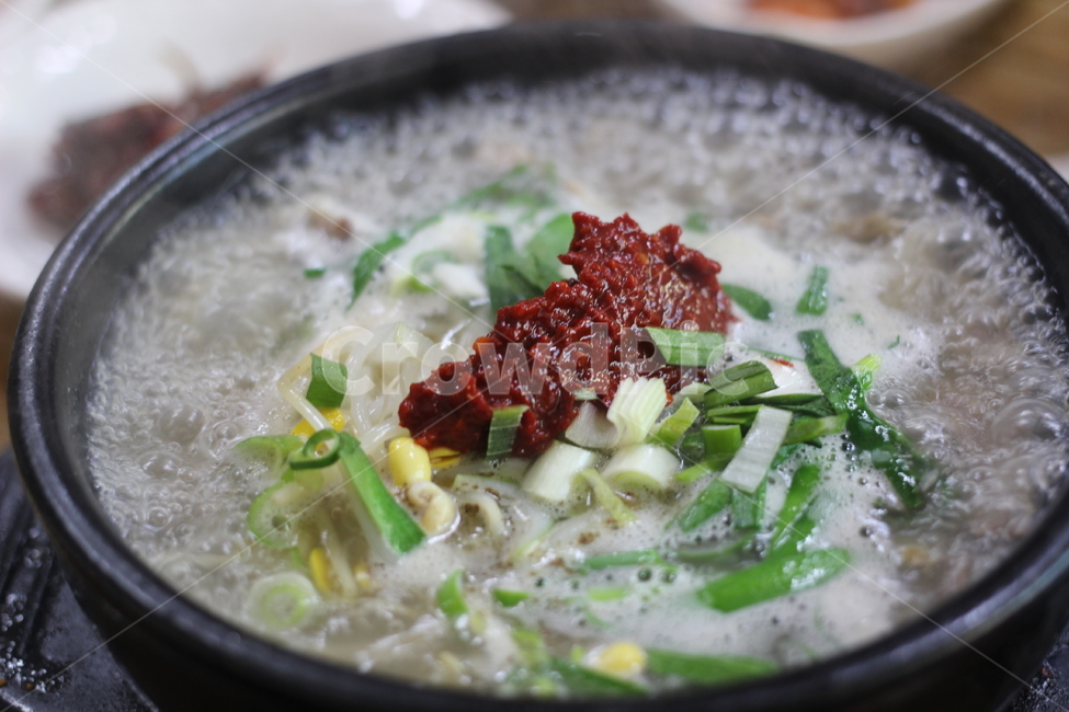 국밥,돼지국밥,음식,한끼,부산,밥,음식,식재료,요리,food,cook,meal,dishes,food reserves,한식,한국음식,한국요리,korean food,korean dishes,korean meal,korean cook