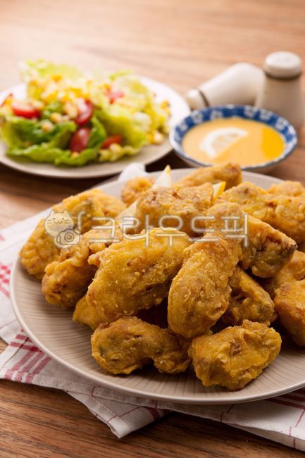 chicken,Fried Chicken,fried food,fried chicken,food
