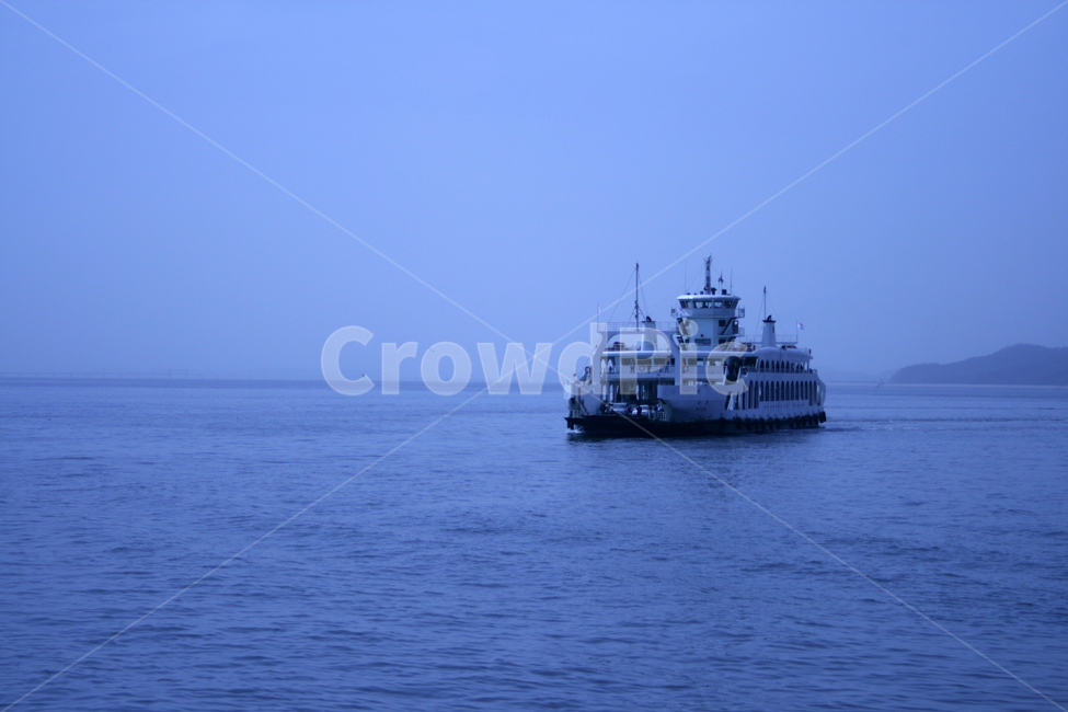 바다,유람선,배,하늘,수평선,관광,여행,휴가,traveling,vacation,trip,교통,교통수단,traffic,transportation