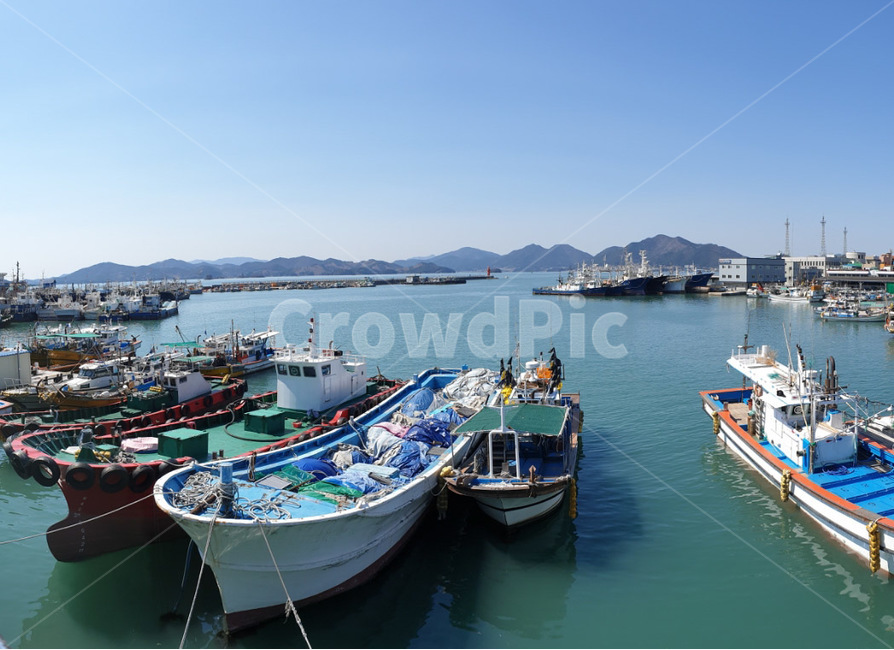 바다,항구,배,푸른,파란,어선,시원,상쾌,산과바다,맑음