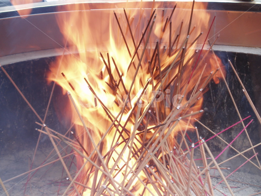 향,향불,incense,fire,불,종교,신앙,religion,belief,faith