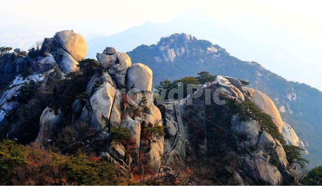 계단길,계단,수락산,암릉,바위,능선,자연,풍경,nature,landscape,한국자연풍경,한국자연경관,korea nature landscape,outdoors,옥외,cliff,낭떠러지