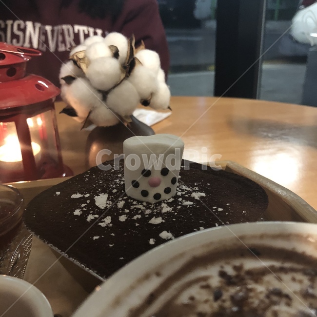 케이크,스마일,귀여운,음식,카페,티라미수,마쉬멜로우,고요함,맛있는,cake,cafe,smile