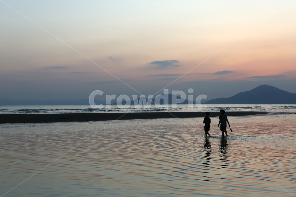 human,사람,water,아이들,일몰,다대포해수욕장,인물실루엣,사람실루엣,character silhouette,human silhouette