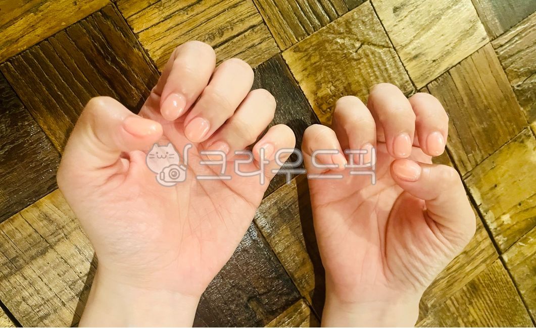 네일아트,누드네일,예쁜손톱,네일,누드톤네일,짧은손톱