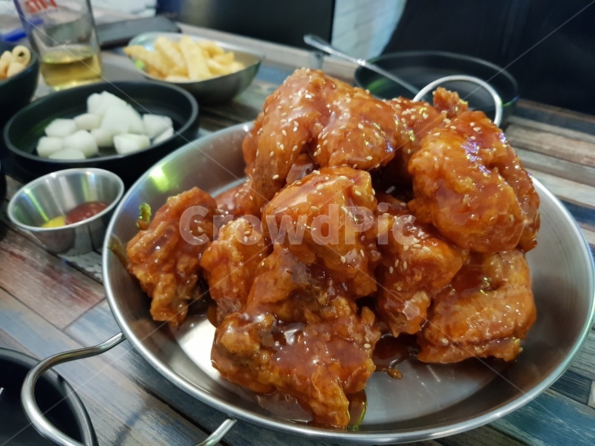 양념치킨,치맥,맛집,소울푸드,치킨,음식,요리