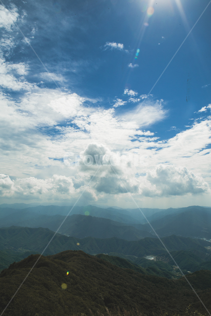 산,민주지산,mountain,한국산,풍경,하늘,sky,절경,자연,풍경,nature,landscape,outdoors,옥외,weather,날씨,cloud,구름,cumulus,적운