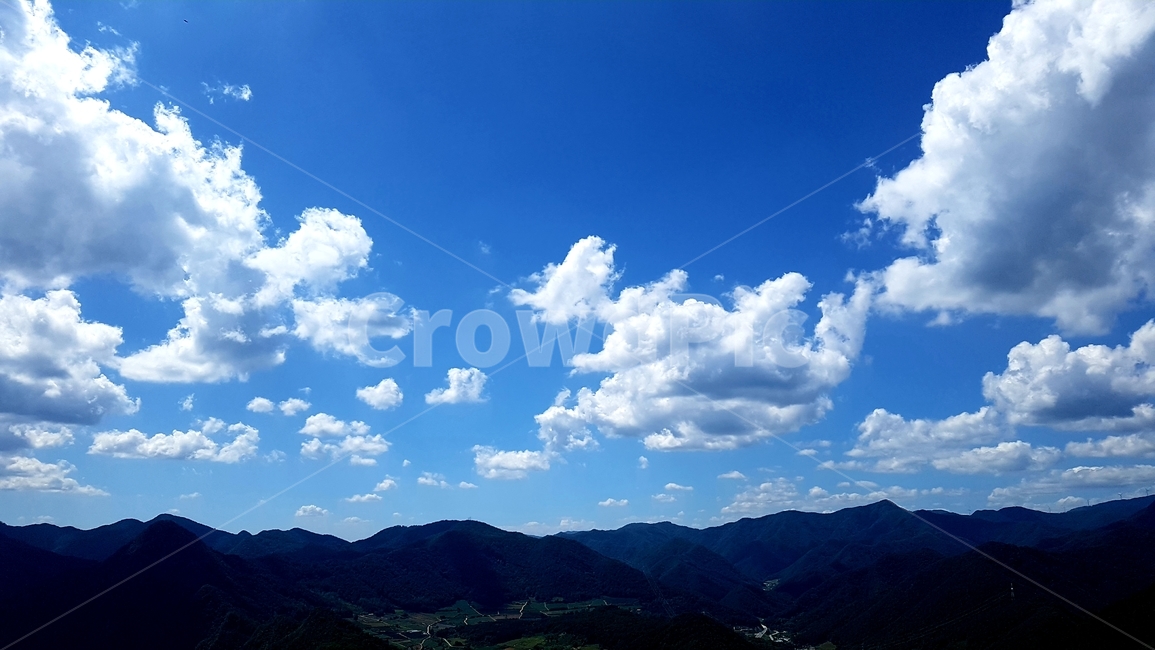 하늘,구름,산,sky,파랑,blue,자연,풍경,nature,landscape,outdoors,옥외,azure sky,푸른 하늘,weather,날씨,cloud,cumulus,적운