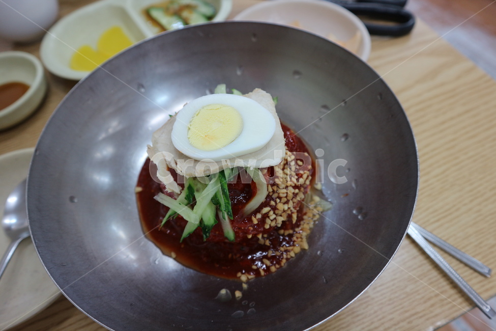 비빔냉면,냉면,음식,food,요리,음식,식재료,요리,food,cook,meal,dishes,food reserves