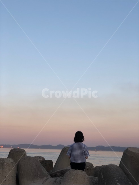 바다,항구,풍경,뒷모습,하늘,방파제