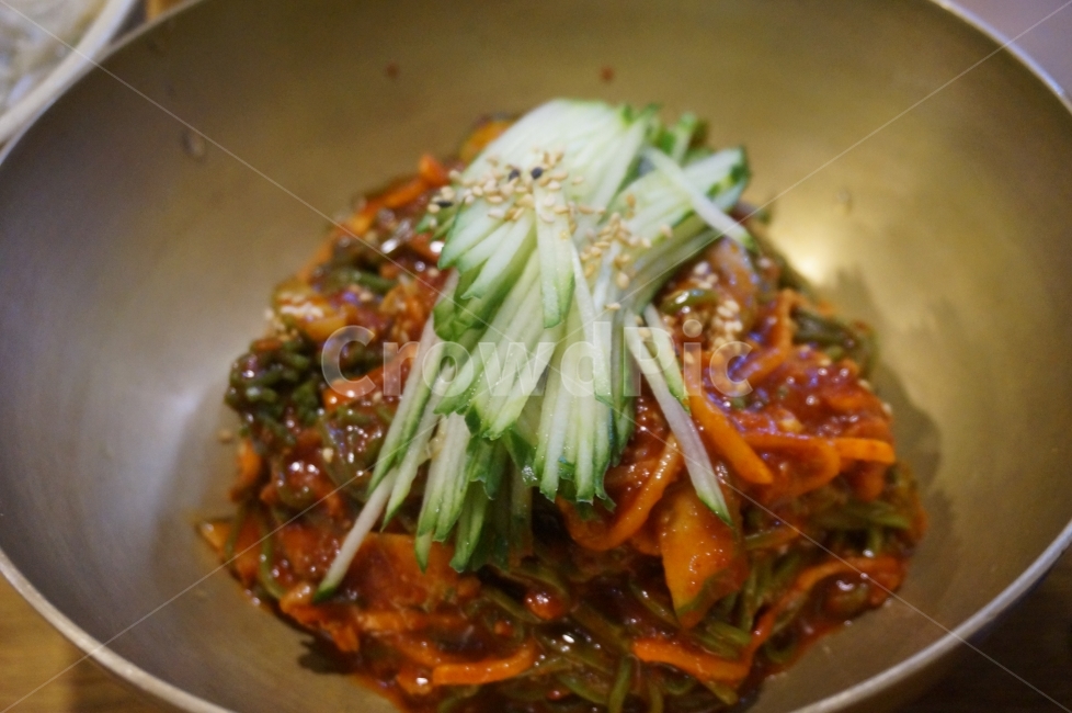 냉면,오이,맛집,식당,요리,비빔냉면,음식,식재료,요리,food,cook,meal,dishes,food reserves,면류,면요리,noodles,한식,한국음식,한국요리,korean food,korean dishes,korean meal,korean cook