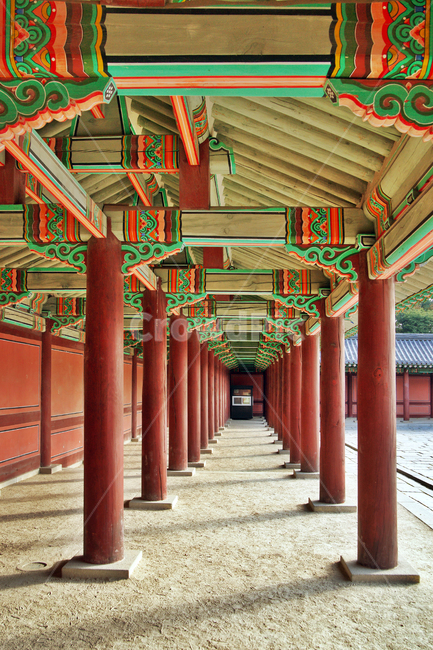 회랑,창덕궁,복도,목조기둥,문화유산,한국전통,한국문화,korean traditional,korean culture,건축물,건물외관,exterior,building,structure,architecture,construction