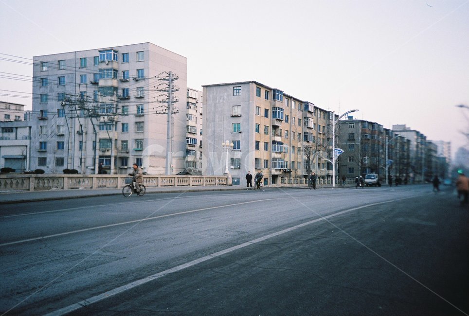 asphalt,아스팔트,tarmac,타맥,city,건물,building,어반,urban,시티,town,human,인간,person,도시,road,도로,사람,도시,풍경,city,landscape