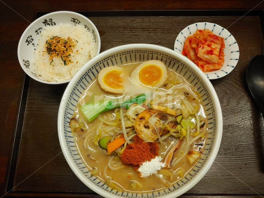 해물라멘,미소라멘,공기밥,일본,라멘