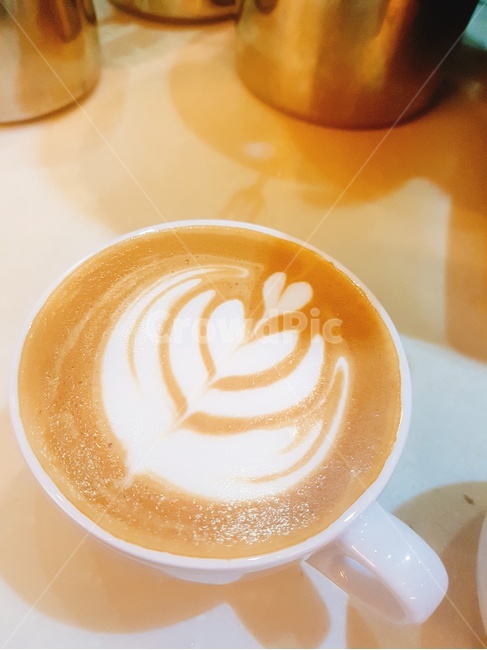 라떼아트,카페라떼,커피,cafelatte,커피잔,커피음료,커피,카페,coffee,cafe