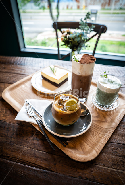 카페,커피,라떼,음료,디저트,케이크,cafe,coffee,dessert,후식,tea,음식,식재료,요리,food,cook,meal,dishes,food reserves,디저트,간식,후식,dessert,snack,커피,카페,coffee,cafe
