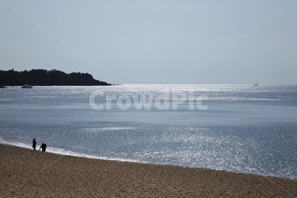 풍경,제주,푸른,nature,자연,land,outdoors,옥외,shoreline,해안선,water,물,ocean,대양,sea,바다,person,사람,human,인간,coast,연안,산책,모래사장