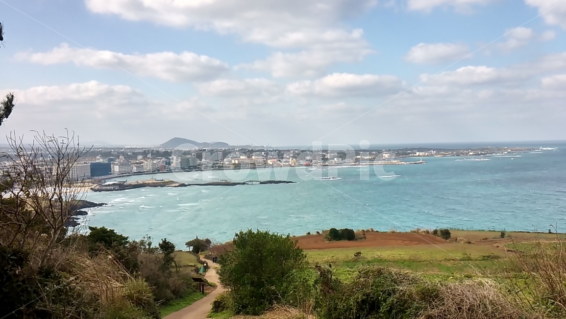 언덕,산책로,바다,풍경,하늘,마을,자연,풍경,nature,landscape,한국자연풍경,한국자연경관,korea nature landscape,도시,city,경치,outdoors,옥외,scenery,shoreline,해안선,water,물,land,땅,sea,ocean,대양