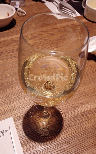 와인,포도주,백포도주,탄산,와인잔,술,주류,alcohol