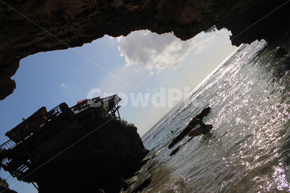 인도네시아,발리,술루반,해변,바다,하늘,푸른하늘,indonesia,bali,beach,balibeach,sky,blue,bluesky,nature,sea,cave,동굴,실루엣,그림자,silhouette,shadow